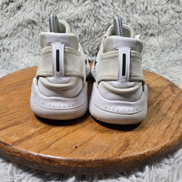 Nike Free Run 2018 Women Sz 8 White/Black Flex Bottomed Running Shoes 942837-100 - Picture 4 of 11